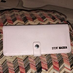 Steve Madden Pink Wallet